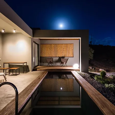 فندق مبيت وإفطار The House On The Cove Mírthios